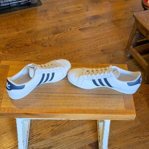 Adidas White & Navy Blue Men's 12.5 Shoes